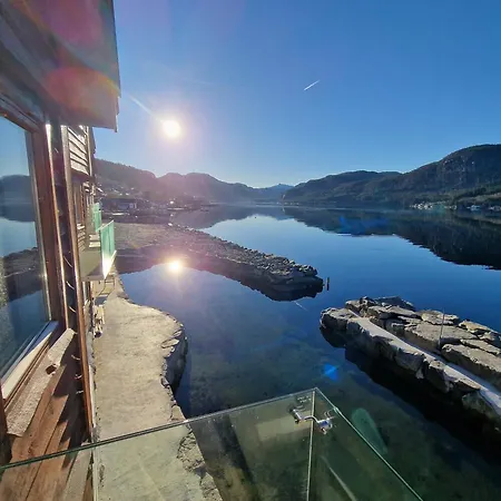 Preikestolen Panorama - Seaside Daire *