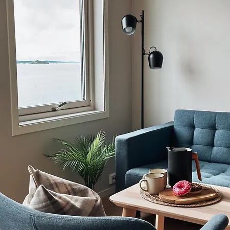 Preikestolen Panorama - Seaside شقة