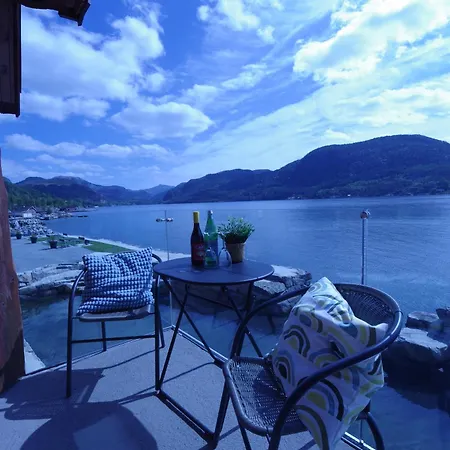 Preikestolen Panorama - Seaside Apartmán *