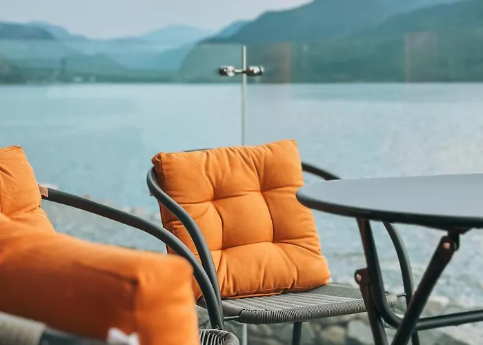 Preikestolen Panorama - Seaside Apartamento *