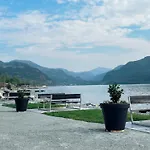 Lägenhet Preikestolen Panorama - Seaside *